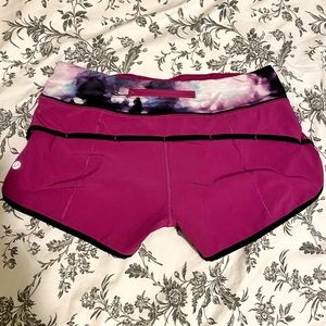 lululemon running short size 6
